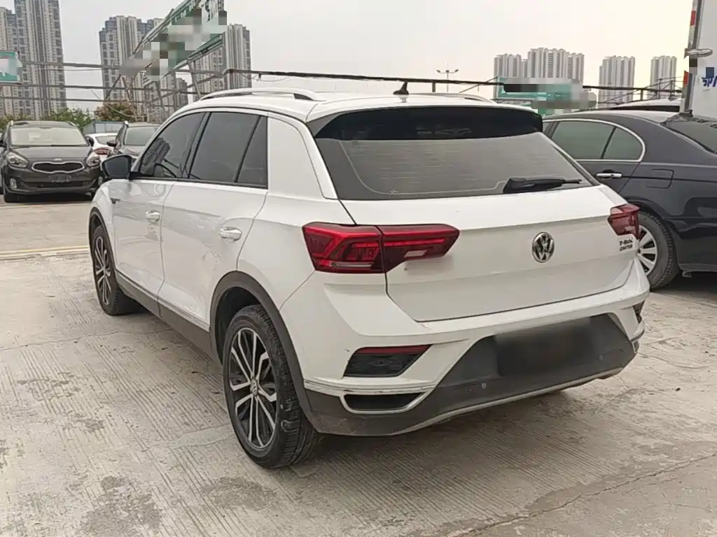 Volkswagen T-Roc — миниатюра 5