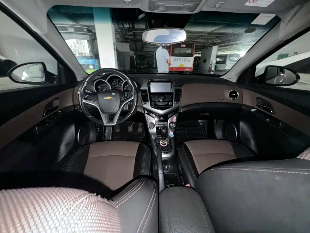 Lincoln MKC — миниатюра 11