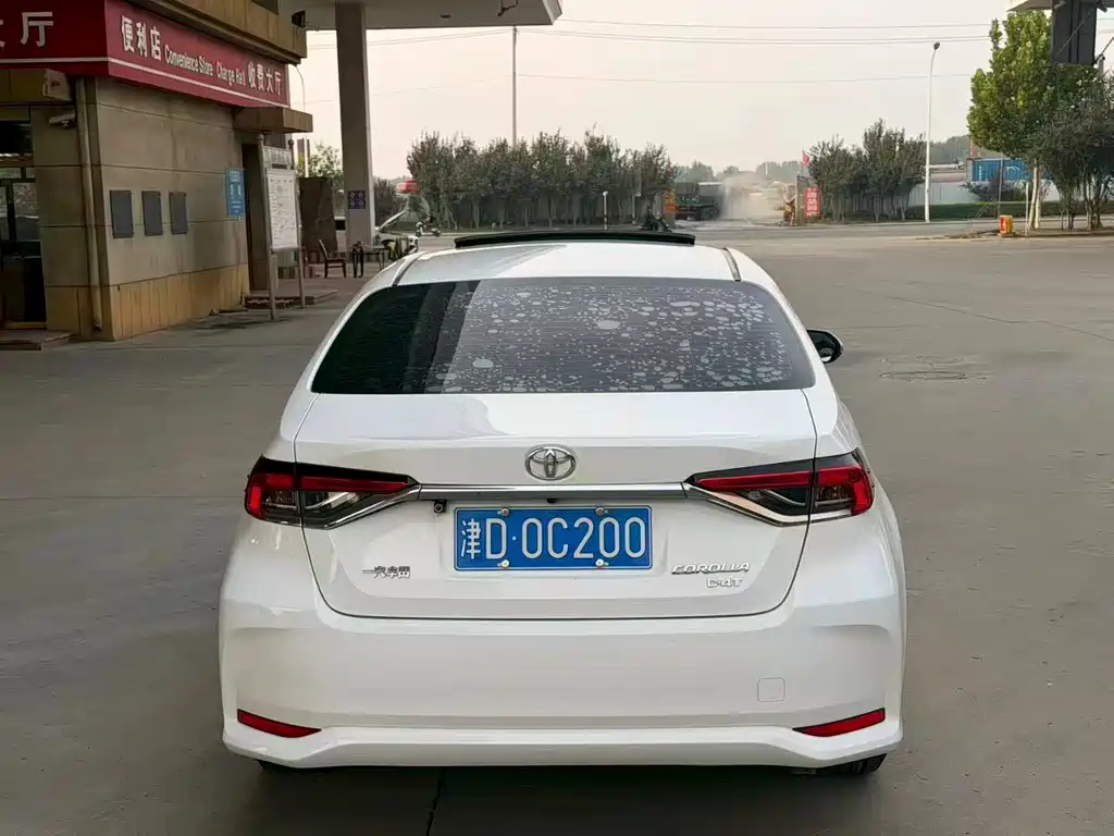 Toyota Corolla — миниатюра 5