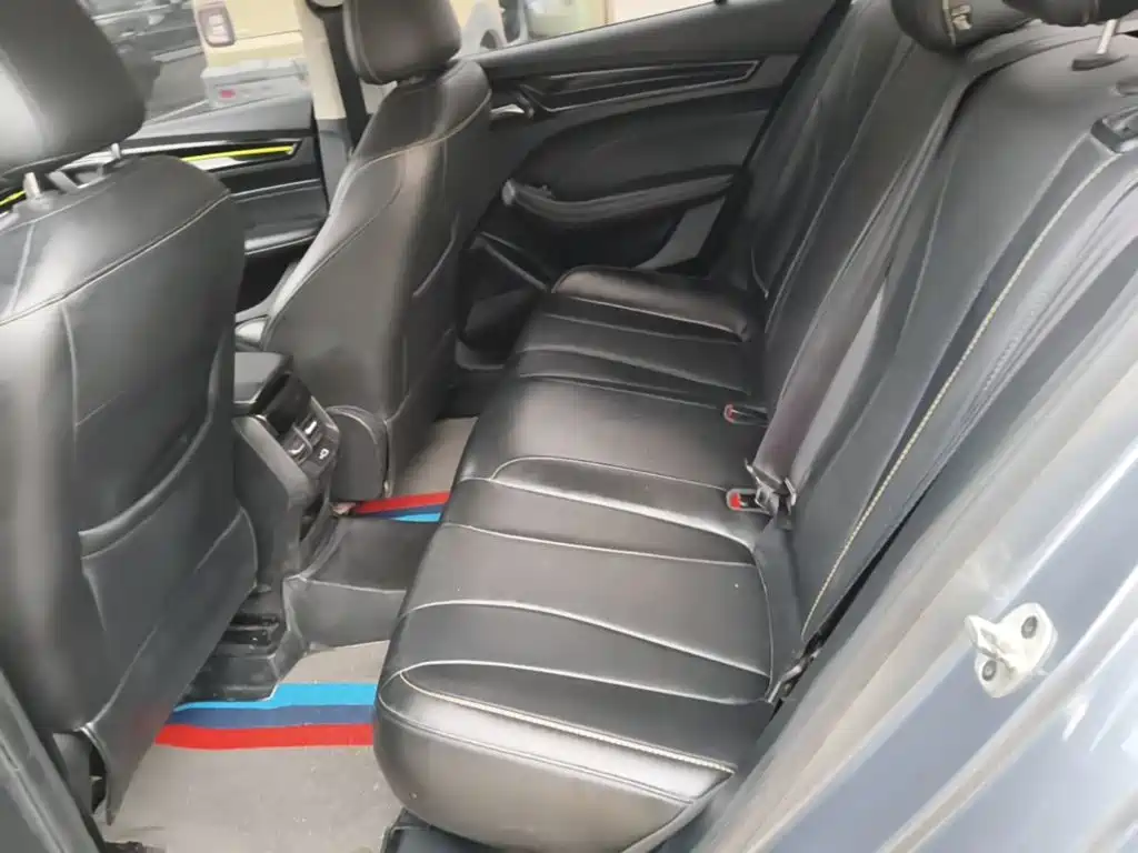 Roewe i5 — миниатюра 17