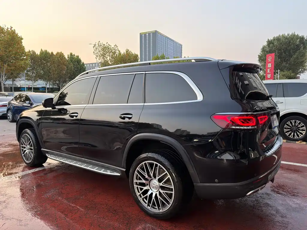Mercedes-Benz GLS — миниатюра 4