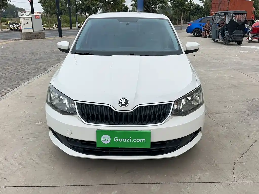 Skoda Fabia — миниатюра 3