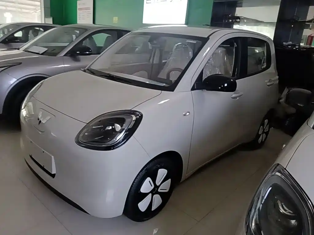 Wuling MINIEV — миниатюра 2