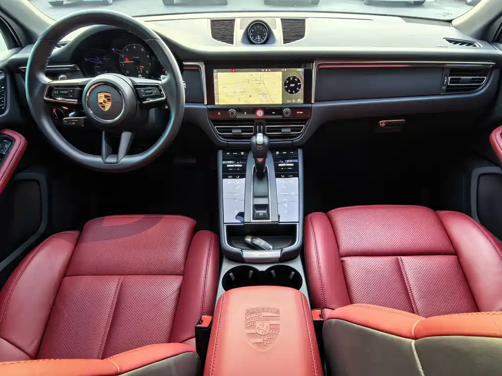 Porsche Macan — миниатюра 11