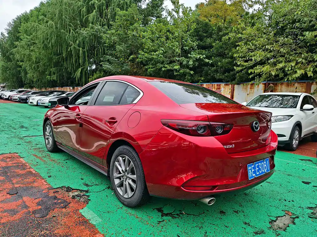 Mazda 3 Axela — миниатюра 2