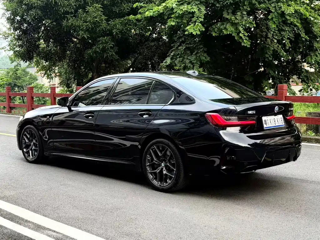 BMW 3 Series — миниатюра 6