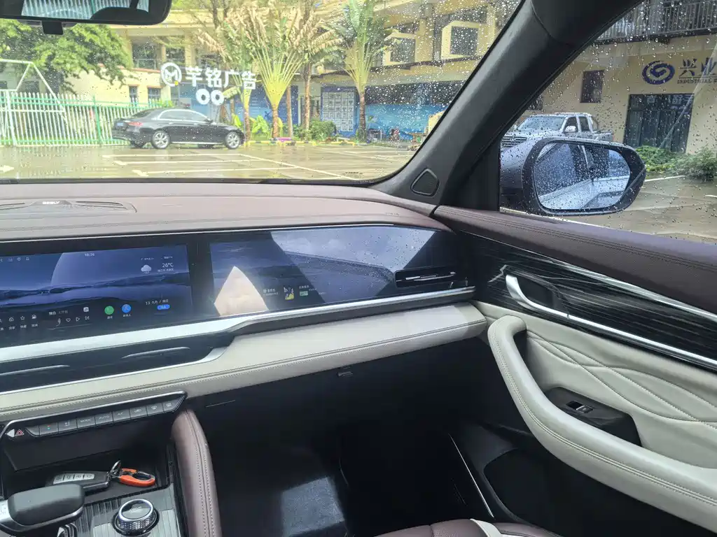 Geely Xingyue L — миниатюра 16