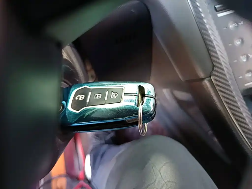 Ford Mondeo — миниатюра 9