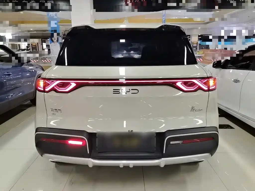BYD Yuan UP — миниатюра 6