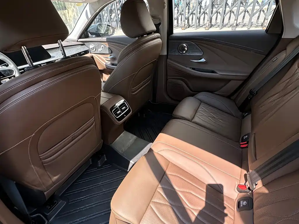 Chery Arrizo 8 — миниатюра 10