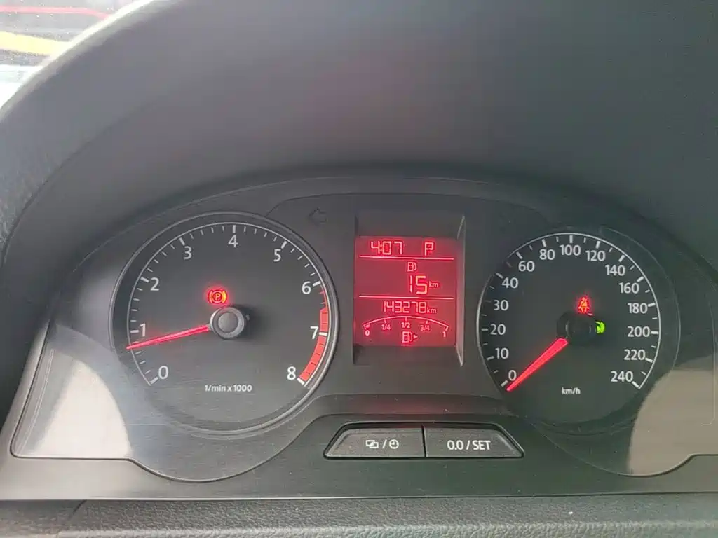 Volkswagen Santana — миниатюра 12
