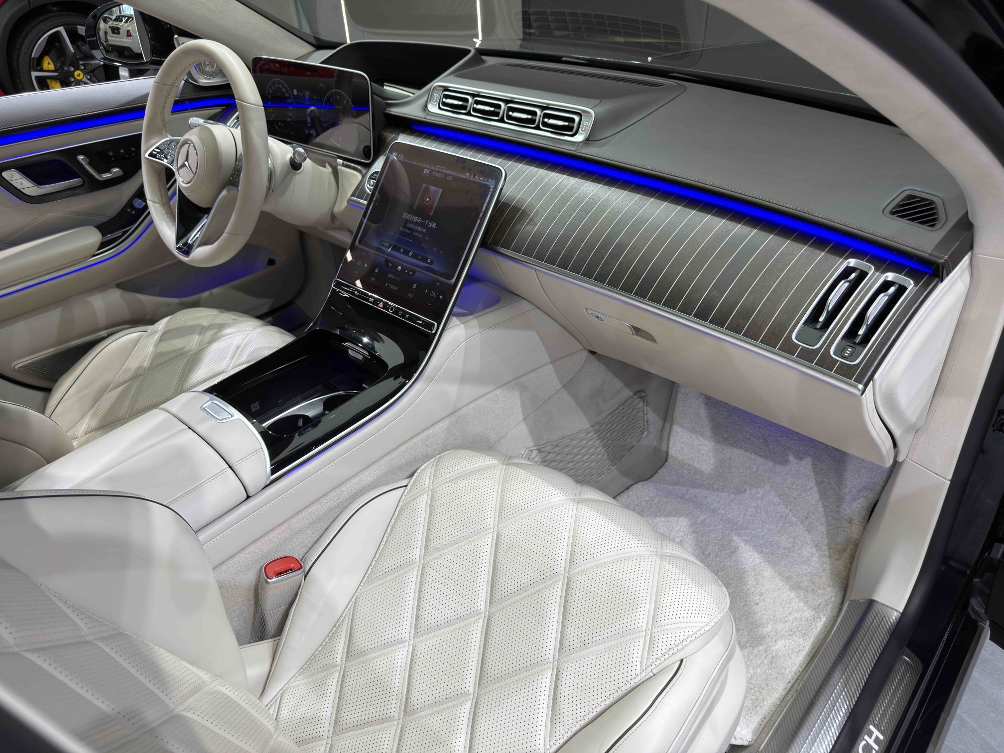 Mercedes-Benz S-Class — миниатюра 8