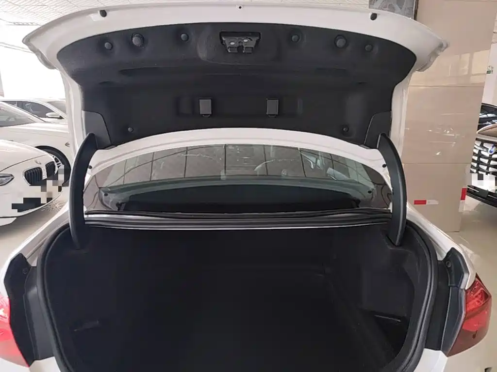 BMW 1 Series — миниатюра 19