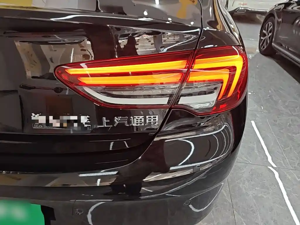Buick Regal — миниатюра 8