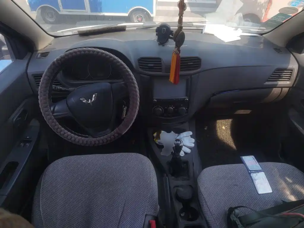 Wuling Hongguang — миниатюра 10