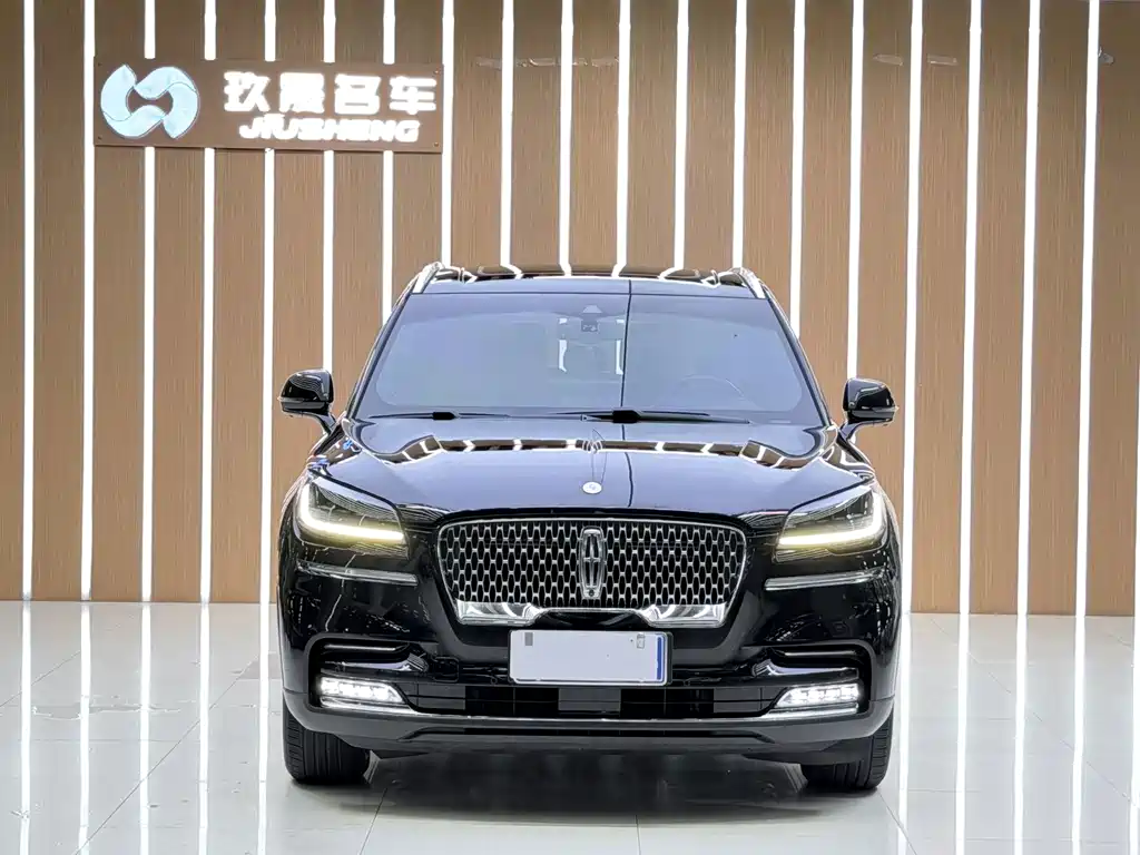 Lincoln Aviator — миниатюра 2
