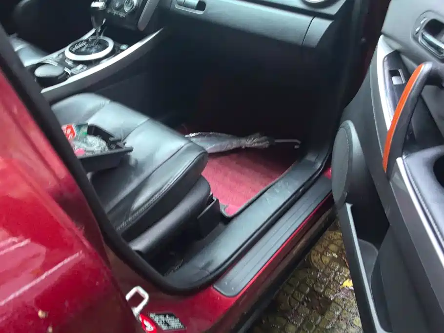 Mazda CX-7 — миниатюра 8