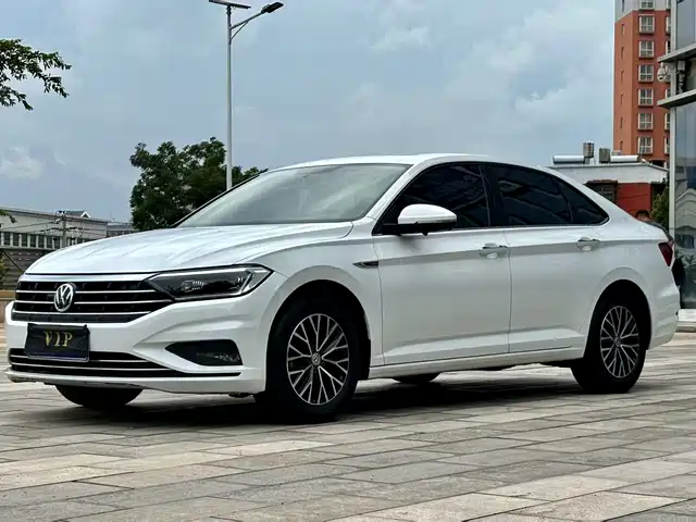 VOLKSWAGEN LINGDU 2022
