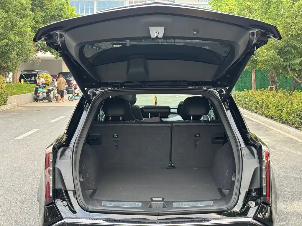 Cadillac XT5 — миниатюра 19
