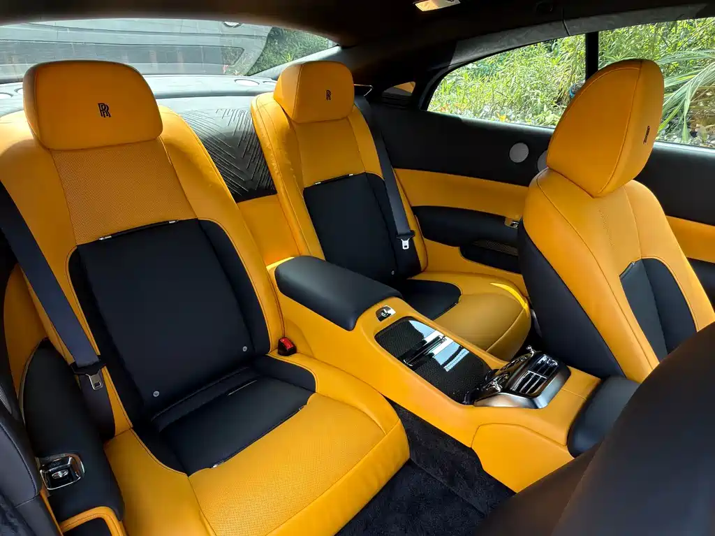Rolls-Royce Wraith — миниатюра 10