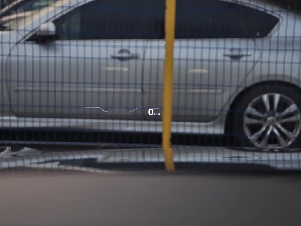 Volkswagen Touareg — миниатюра 12