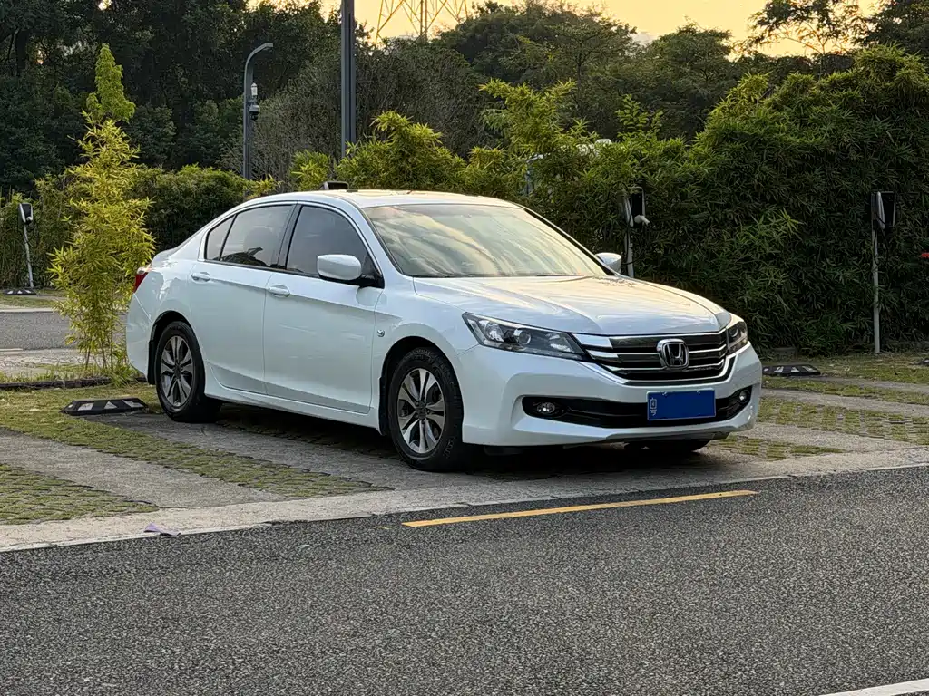 Honda Accord — миниатюра 3
