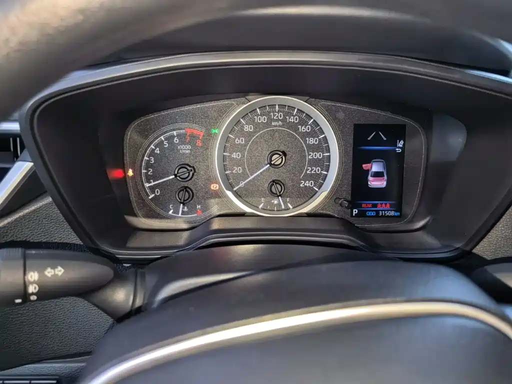 Toyota Corolla — миниатюра 12
