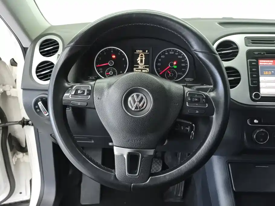 Volkswagen Tiguan — миниатюра 15