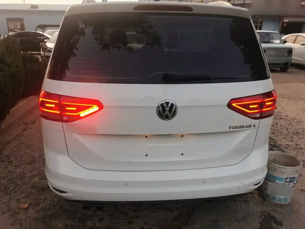 Volkswagen Touran — миниатюра 6