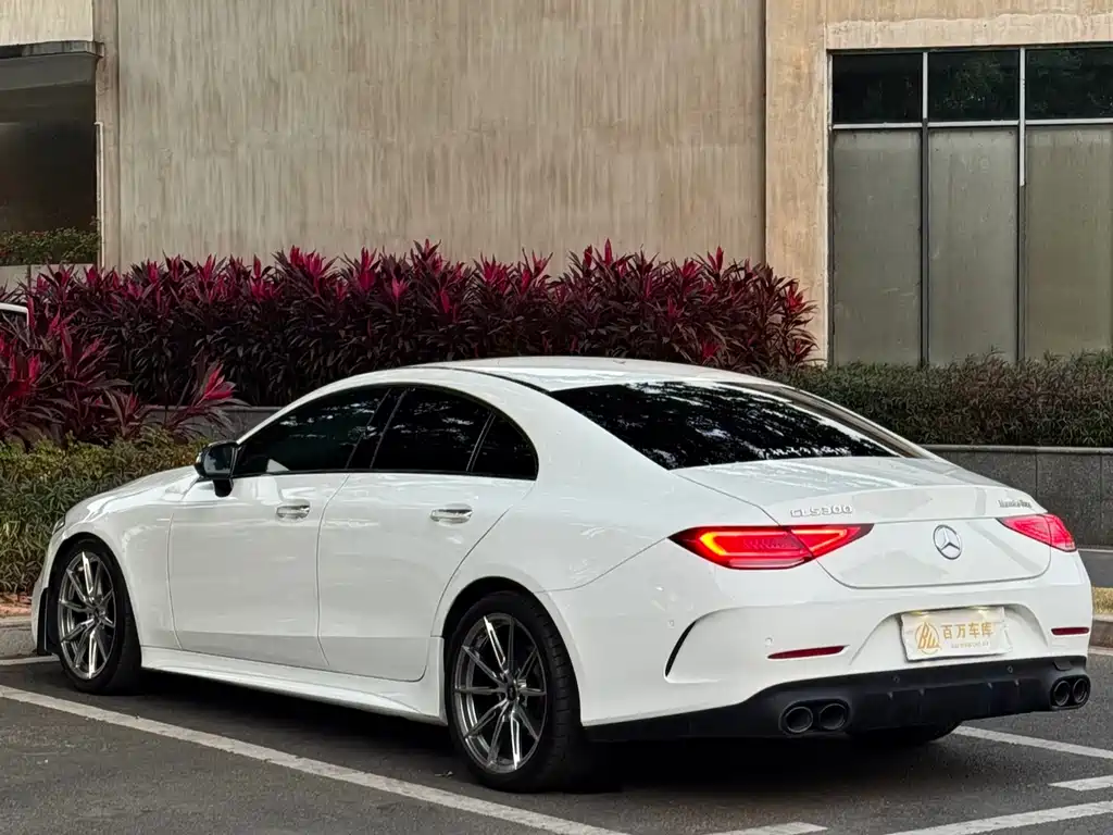 MERCEDES-BENZ CLS