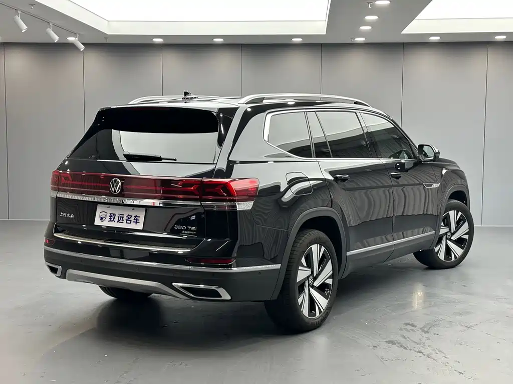 Volkswagen Teramont — миниатюра 4