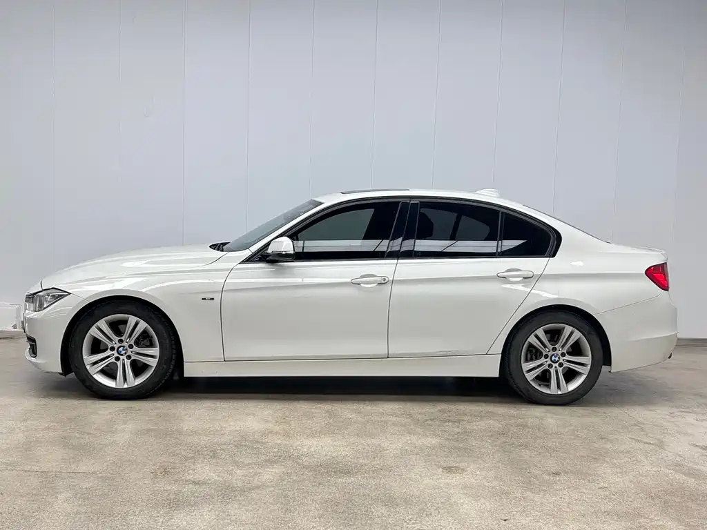 BMW 3 Series — миниатюра 7