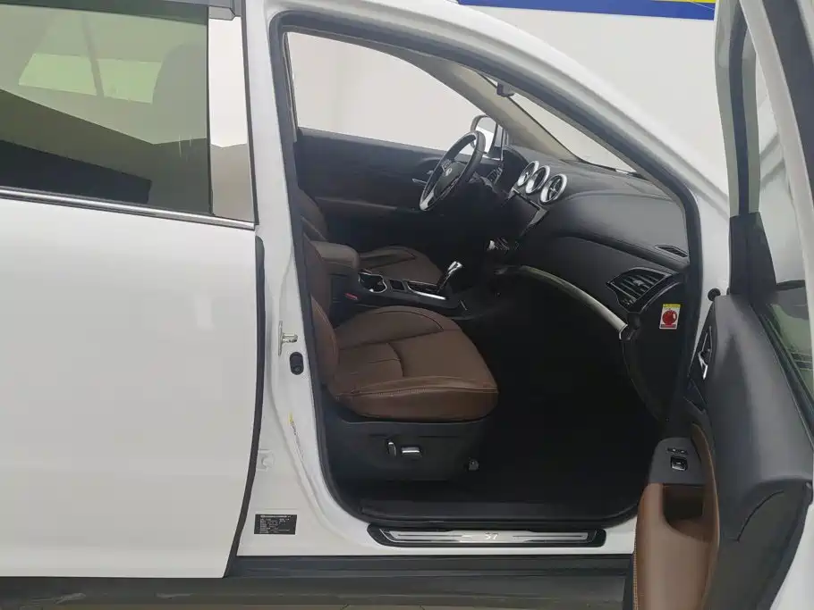 BYD S7 — миниатюра 8