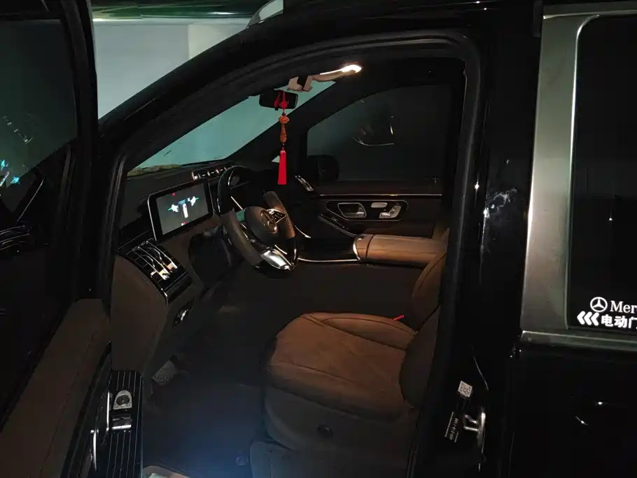 Mercedes-Benz Vito — миниатюра 9