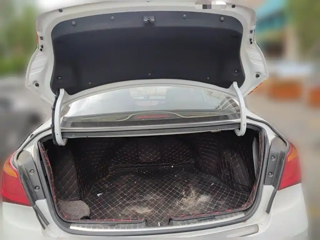 Hyundai Mistra — миниатюра 10
