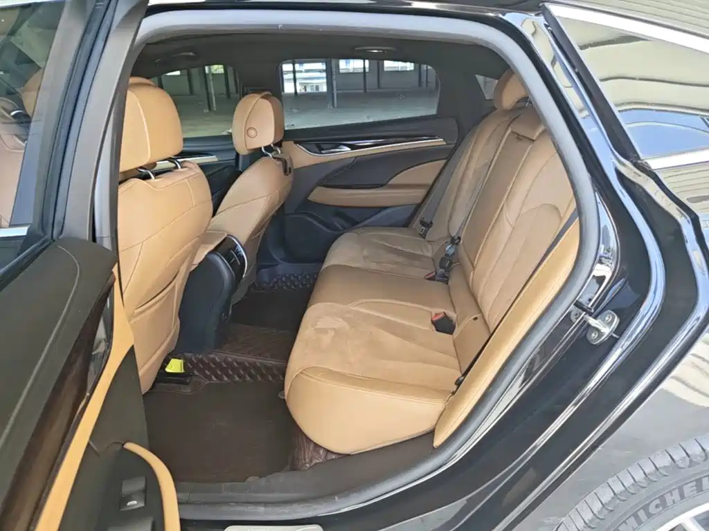 Buick LaCrosse — миниатюра 17