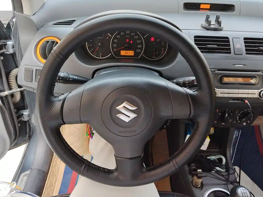 Suzuki Swift — миниатюра 15