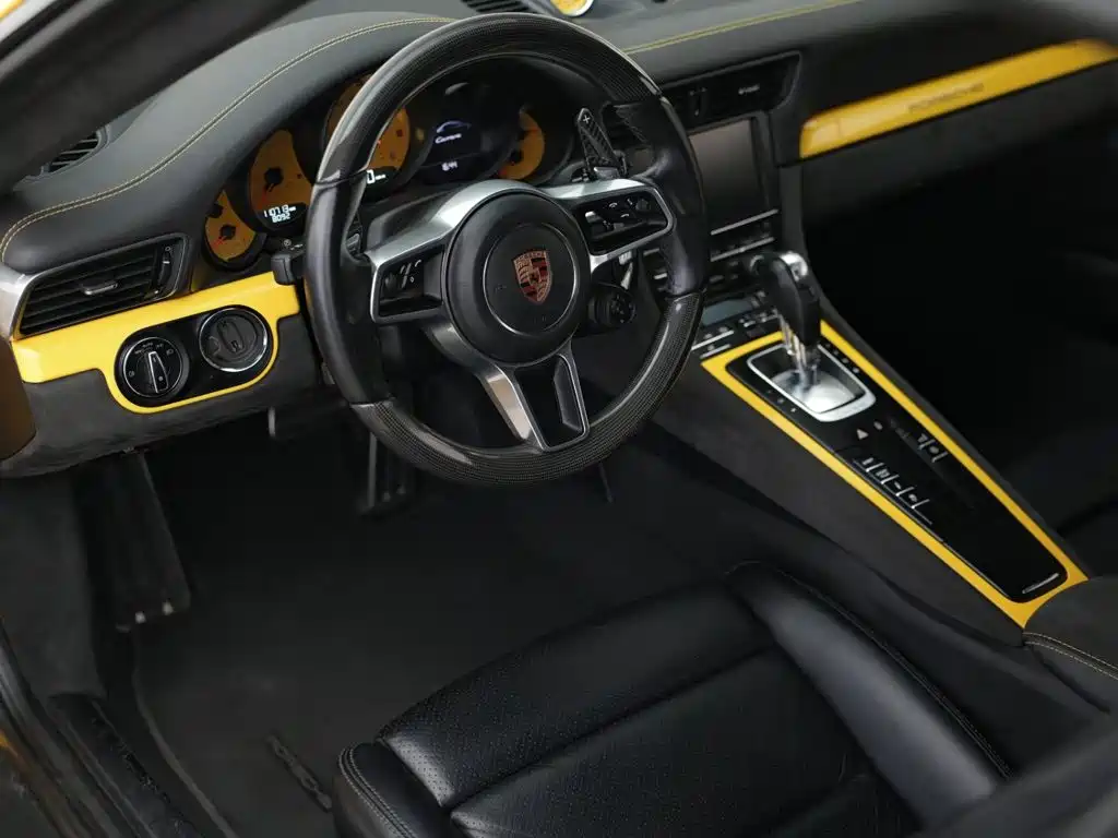 Porsche 911 — миниатюра 10