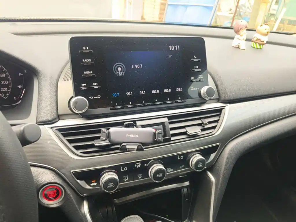 Honda Accord — миниатюра 13