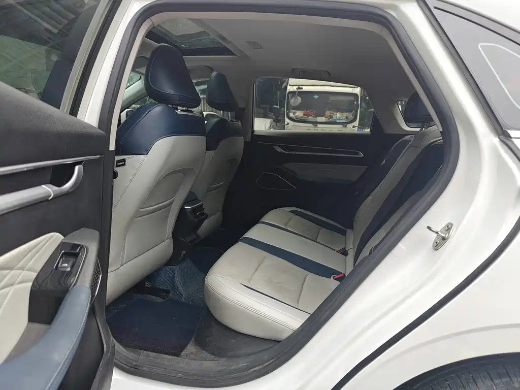 GEELY AUTOMOBILE EMGRAND