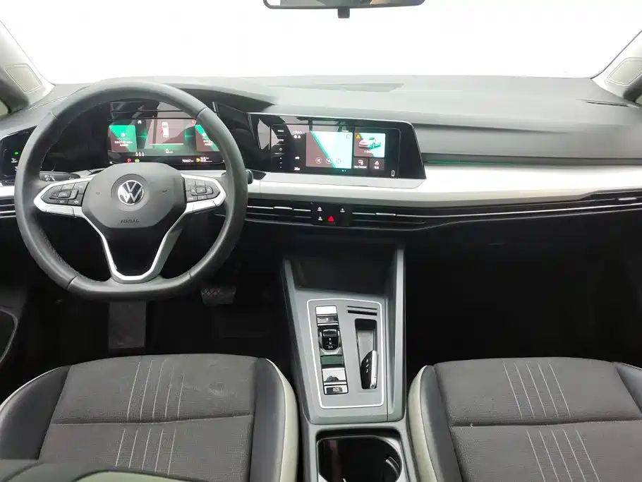 Volkswagen Golf — миниатюра 12