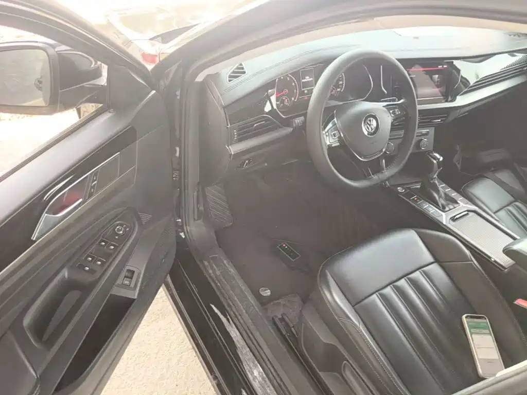 Volkswagen Passat — миниатюра 12