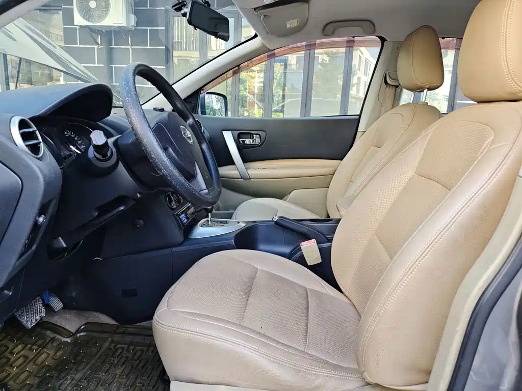 Nissan Qashqai — миниатюра 8