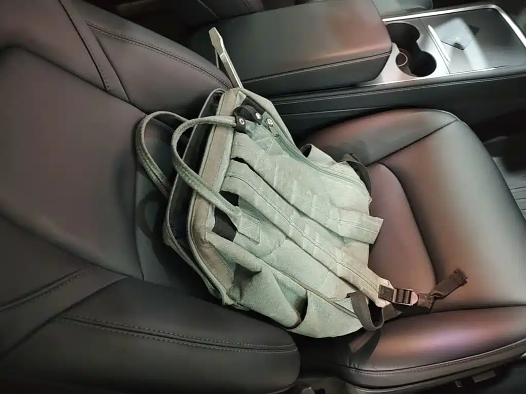 Tesla Model 3 — миниатюра 25