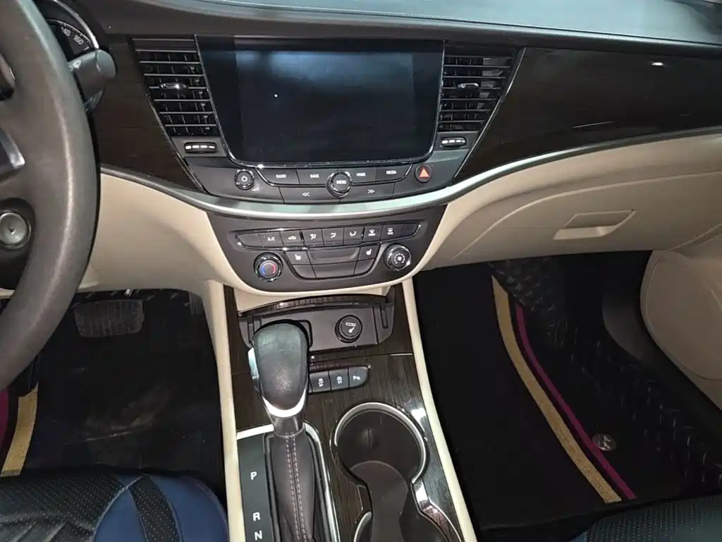 Buick Verano — миниатюра 13