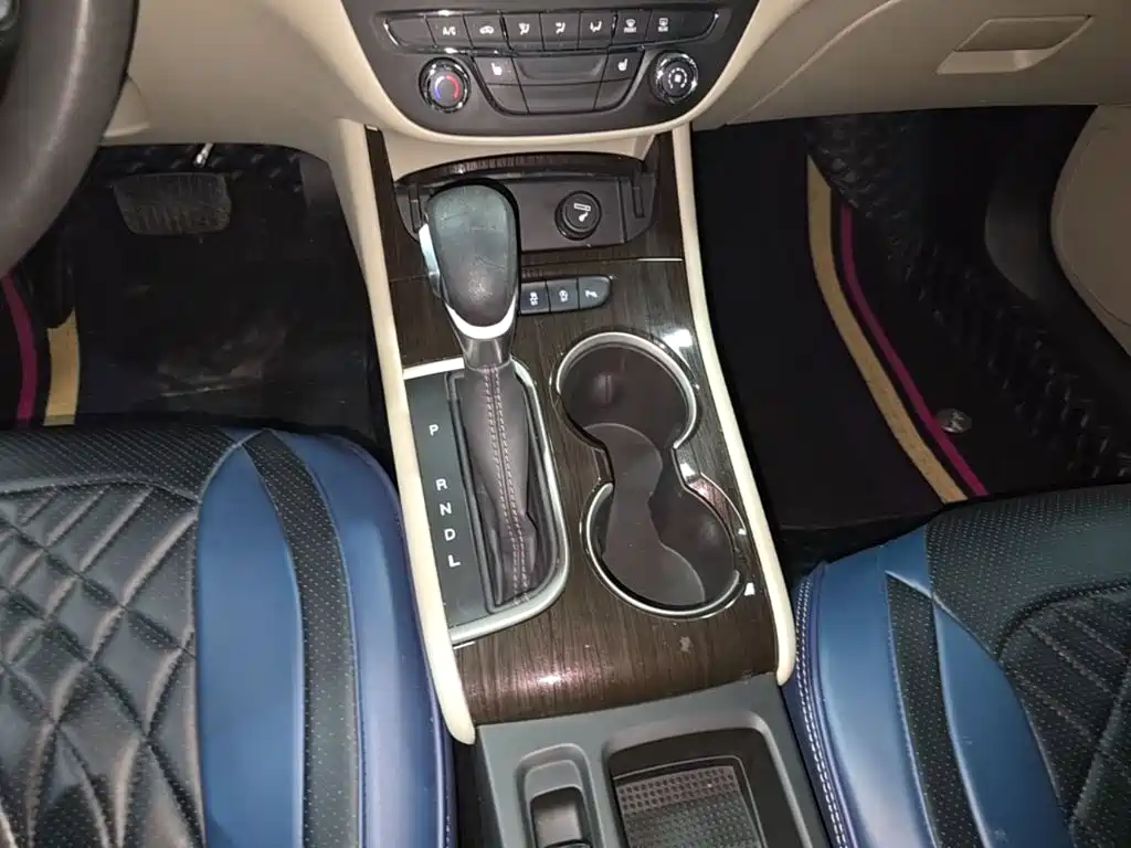 Buick Verano — миниатюра 14