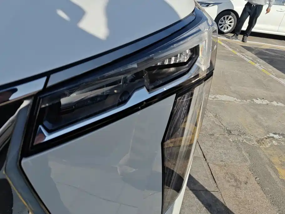 GAC Motor Trumpchi M8 — миниатюра 5