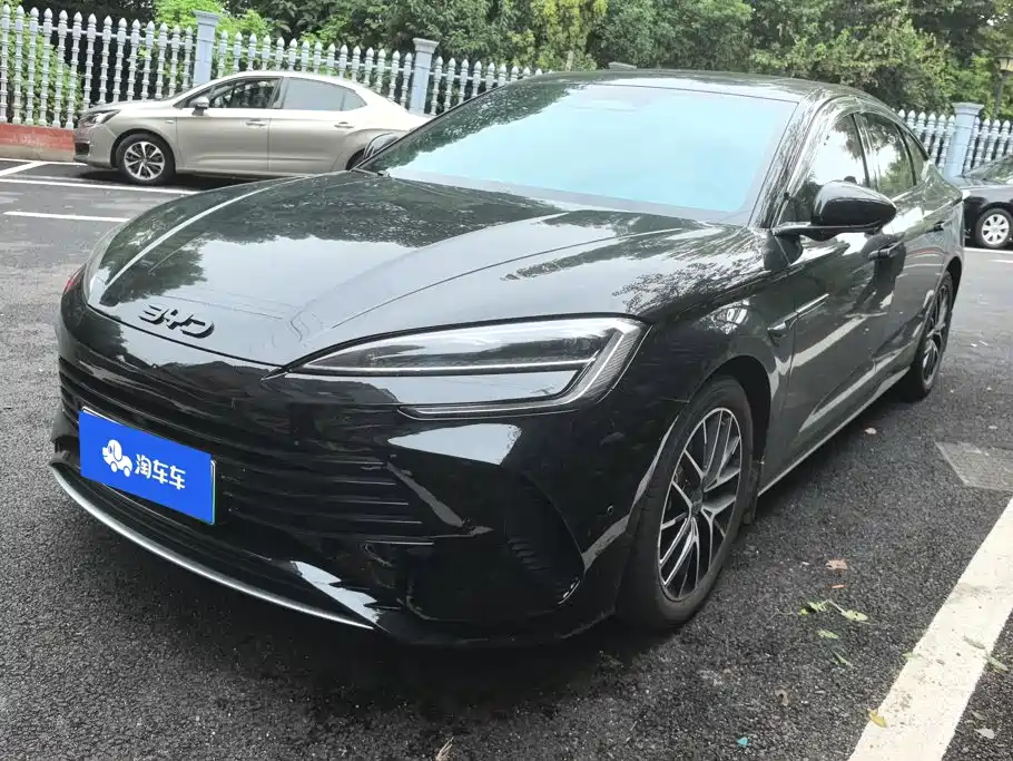 BYD Seal 07 DM-i