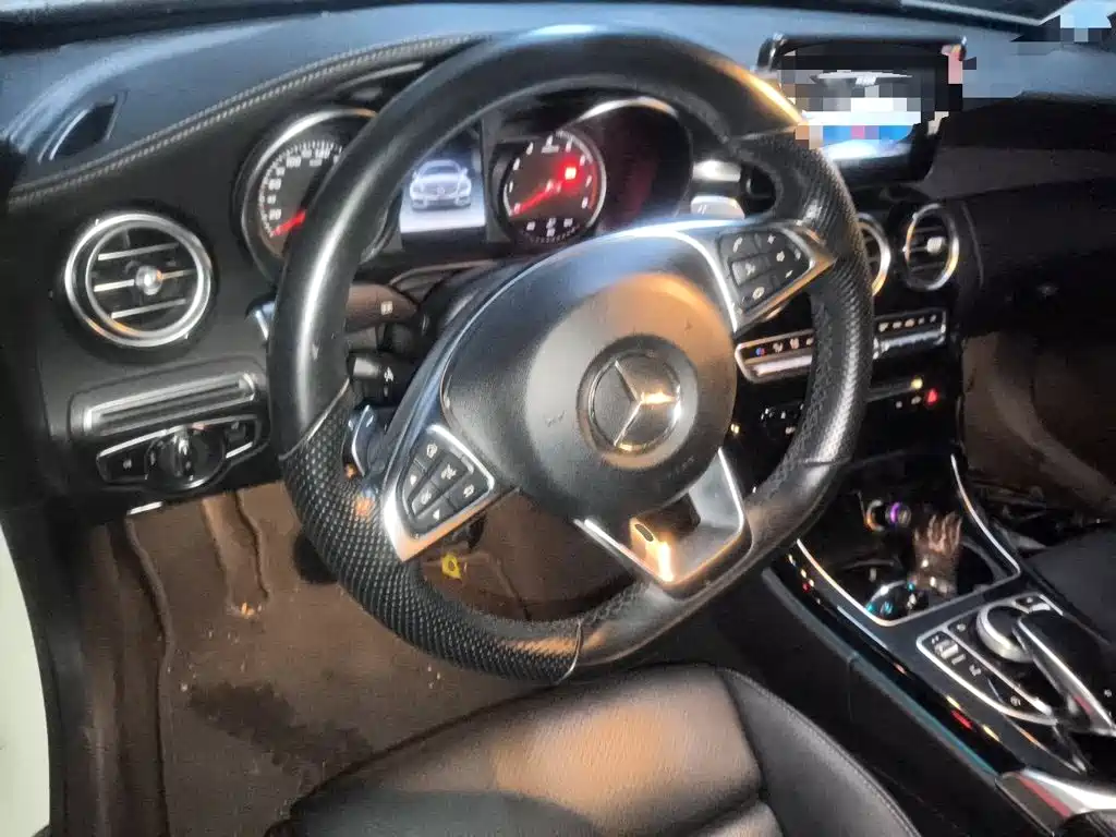 Mercedes-Benz C-Class (Import) — миниатюра 11