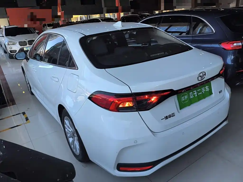 Toyota Allion — миниатюра 5